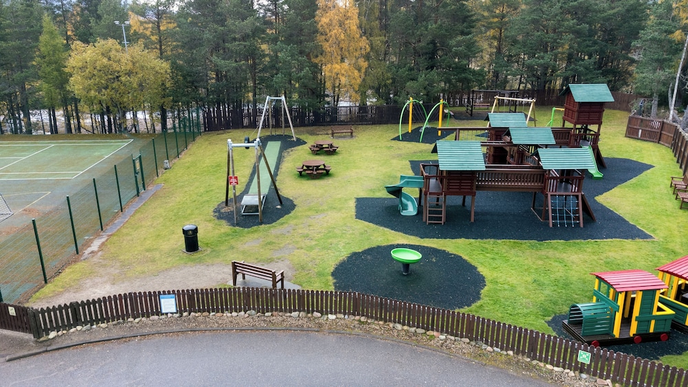 Coylumbridge Resort Hotel 65/68