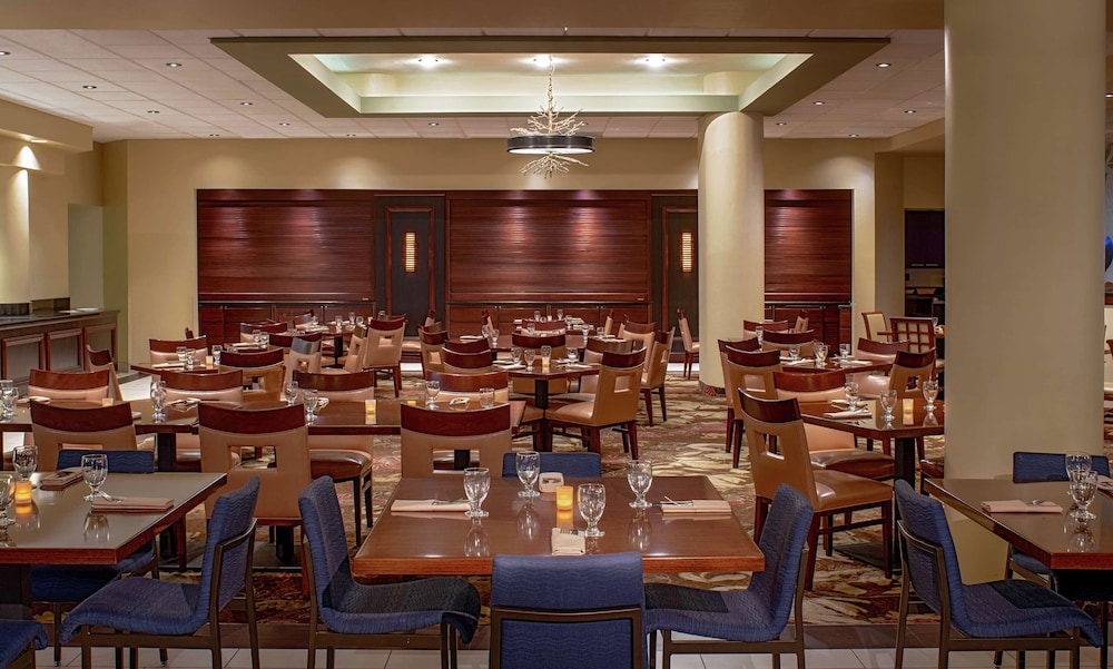 DoubleTree Suites by Hilton Hotel Salt Lake City Downtown 53/74