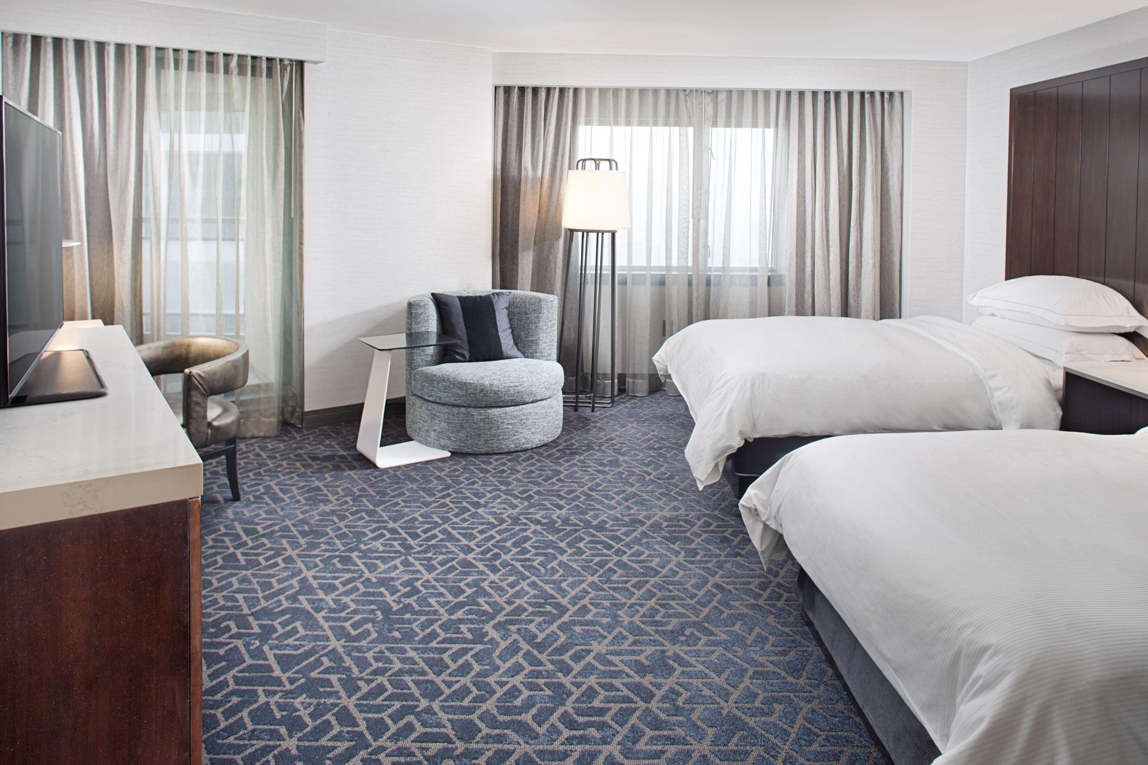 ROOM, 2 DOUBLE BEDS, CITY VIEW, ALCOVE, HIGH FLOOR