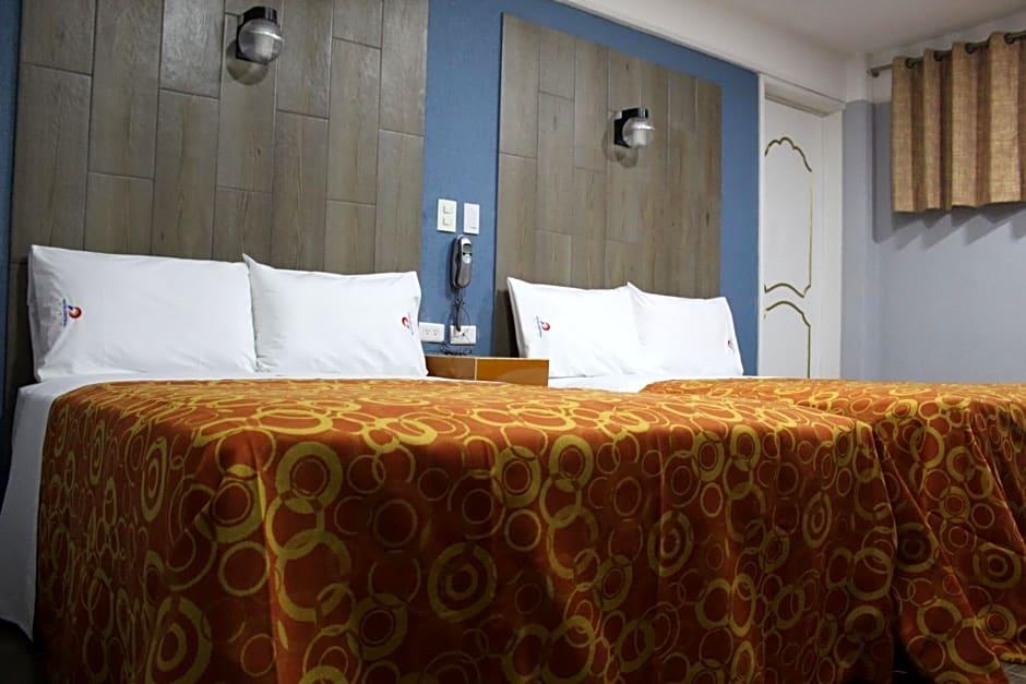 Hotel Central 18/43