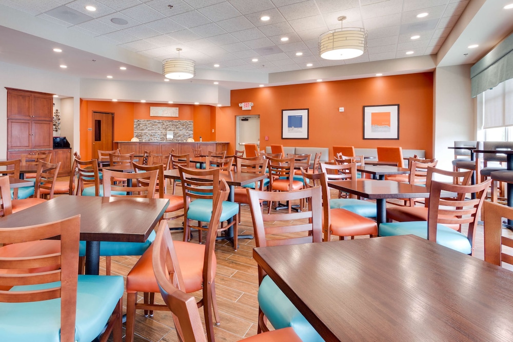 Drury Inn and Suites Fort Myers 31/49