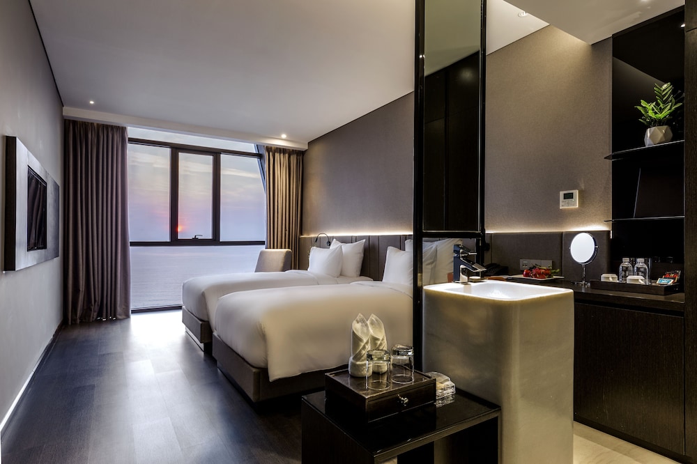 Stella Maris Beach Da Nang 29/72