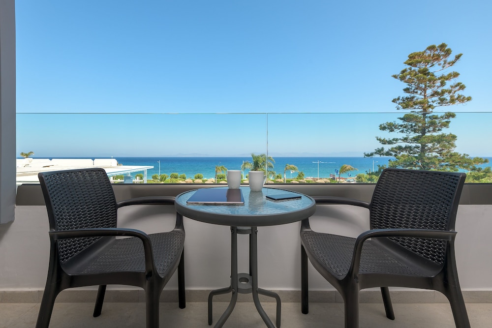 Oceanis Beach Hotel 27/50