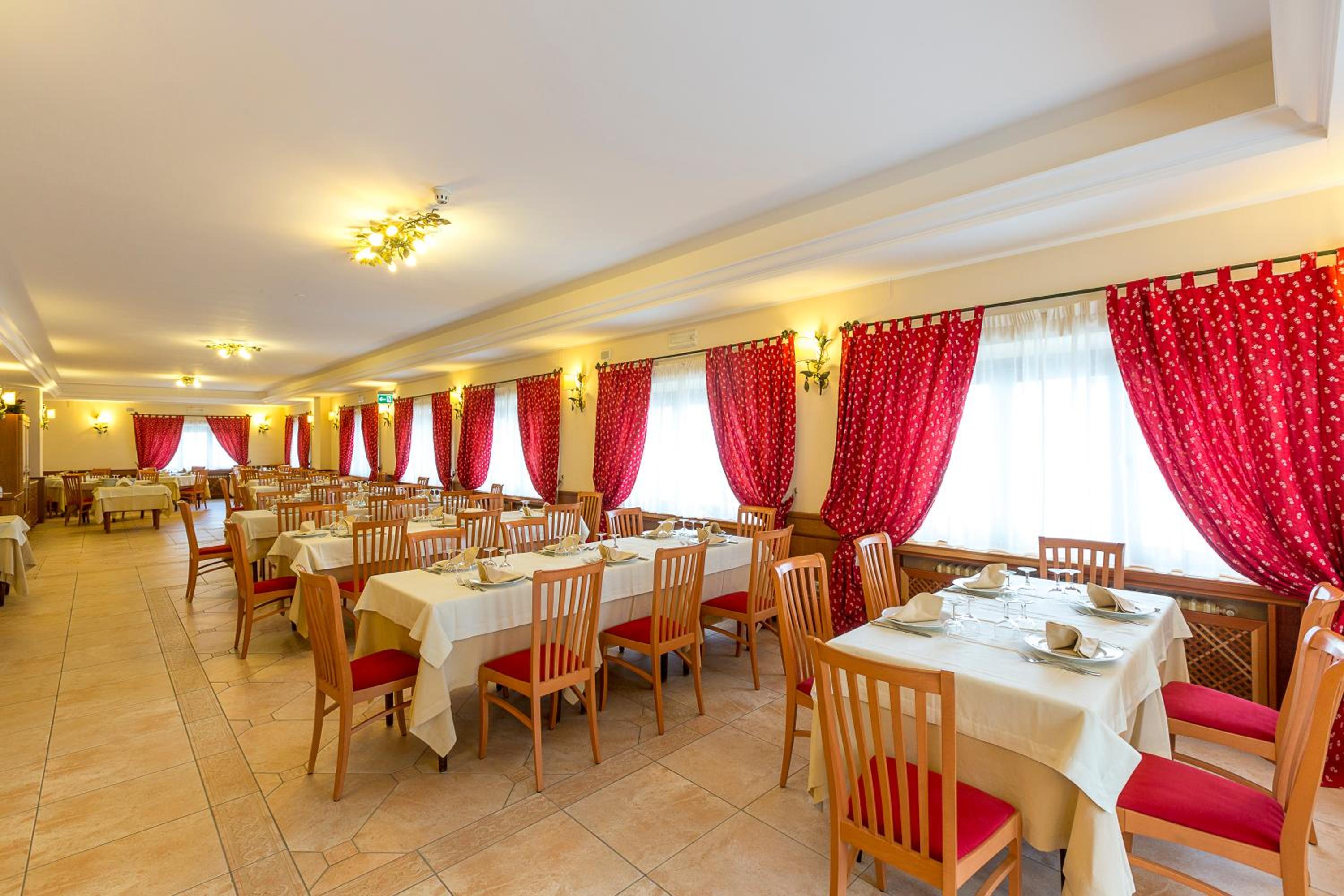 Hotel Trieste 44/50