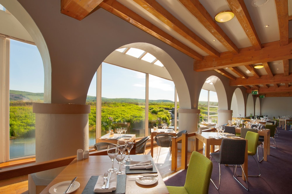 Westmorland Hotel 53/69