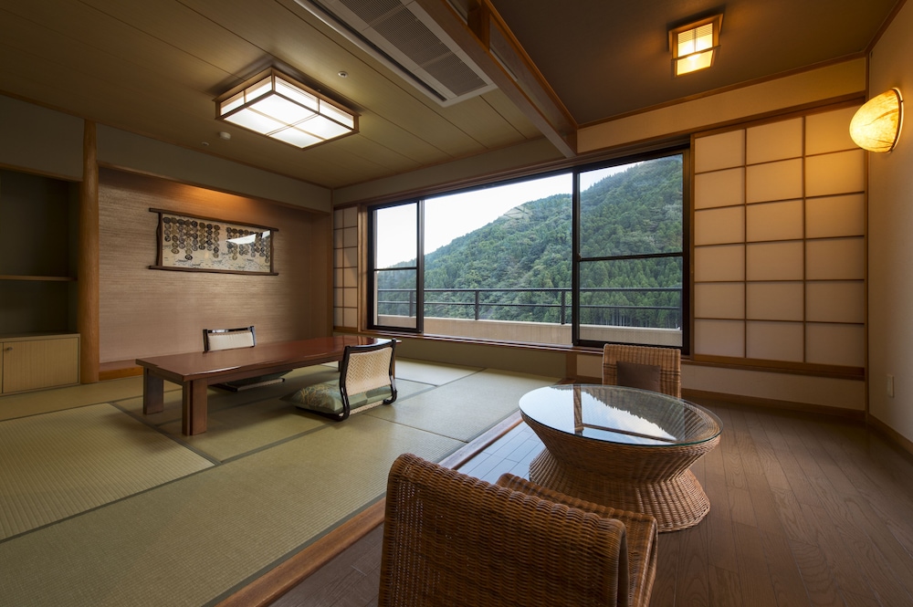 Furuyu Onsen ONCRI 28/49