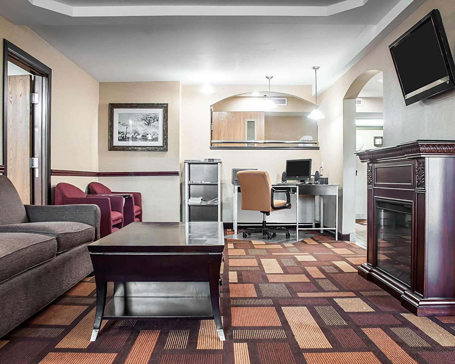 Quality Inn Dunkirk NY 24/36