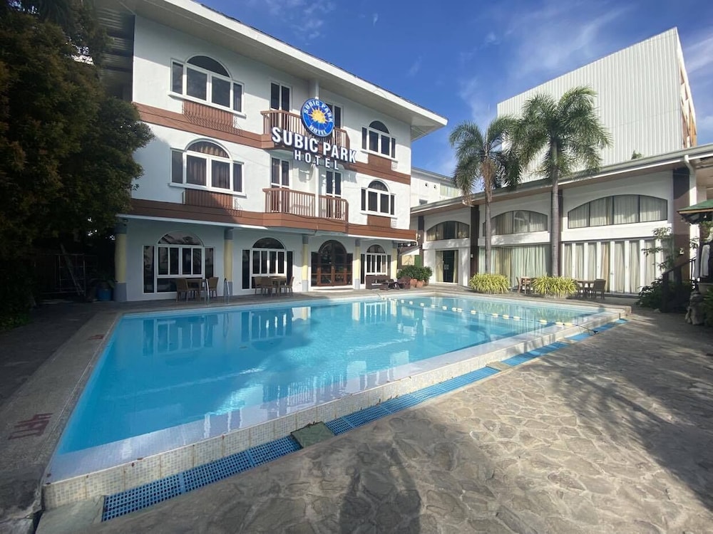 Subic Park Hotel 4/73