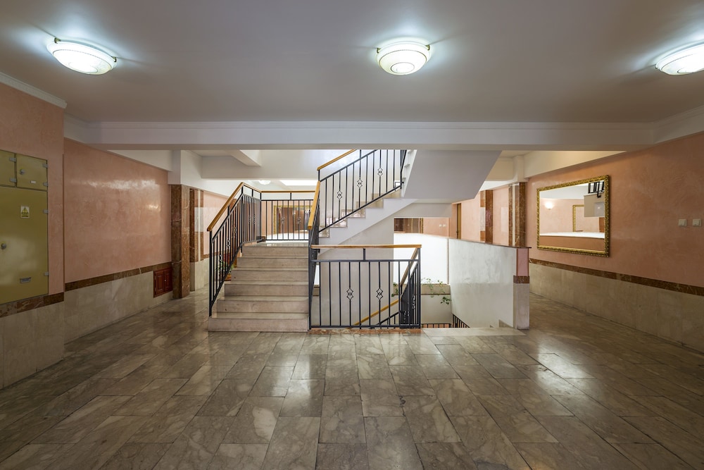 Galeria Italiana Apartments 8/50