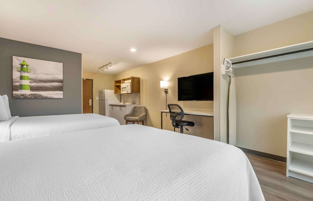Extended Stay America Premier Suites - San Diego - San Marcos 4/21