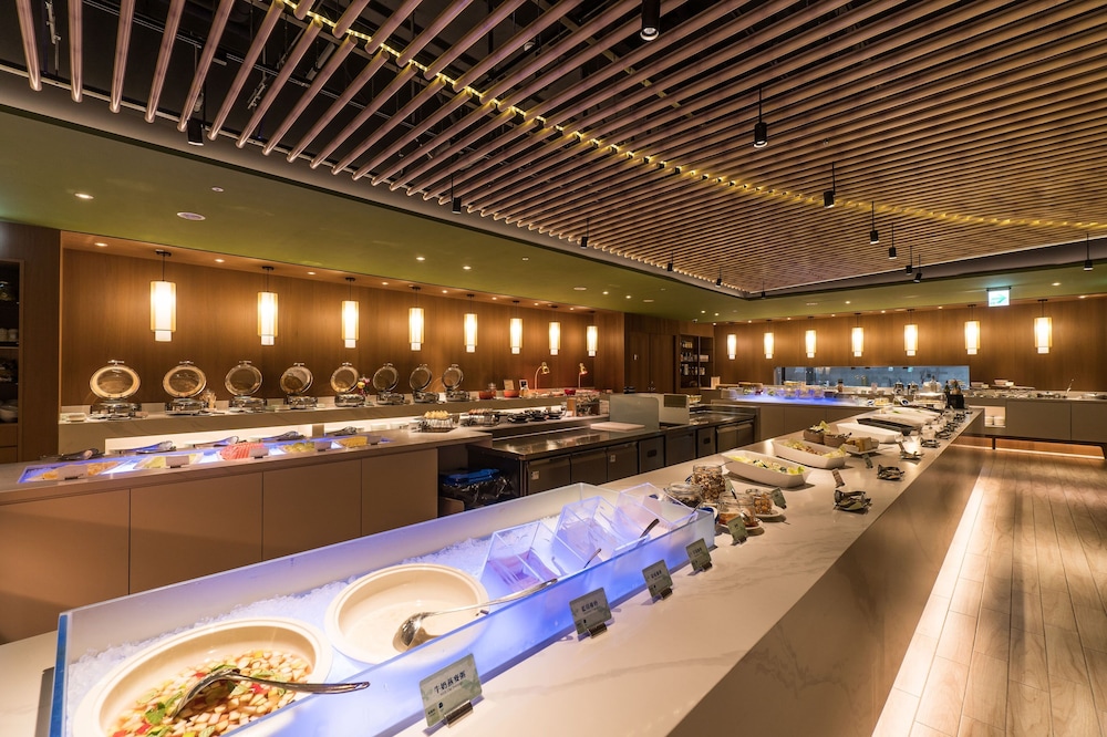 Evergreen Palace Hotel Chiayi 35/50