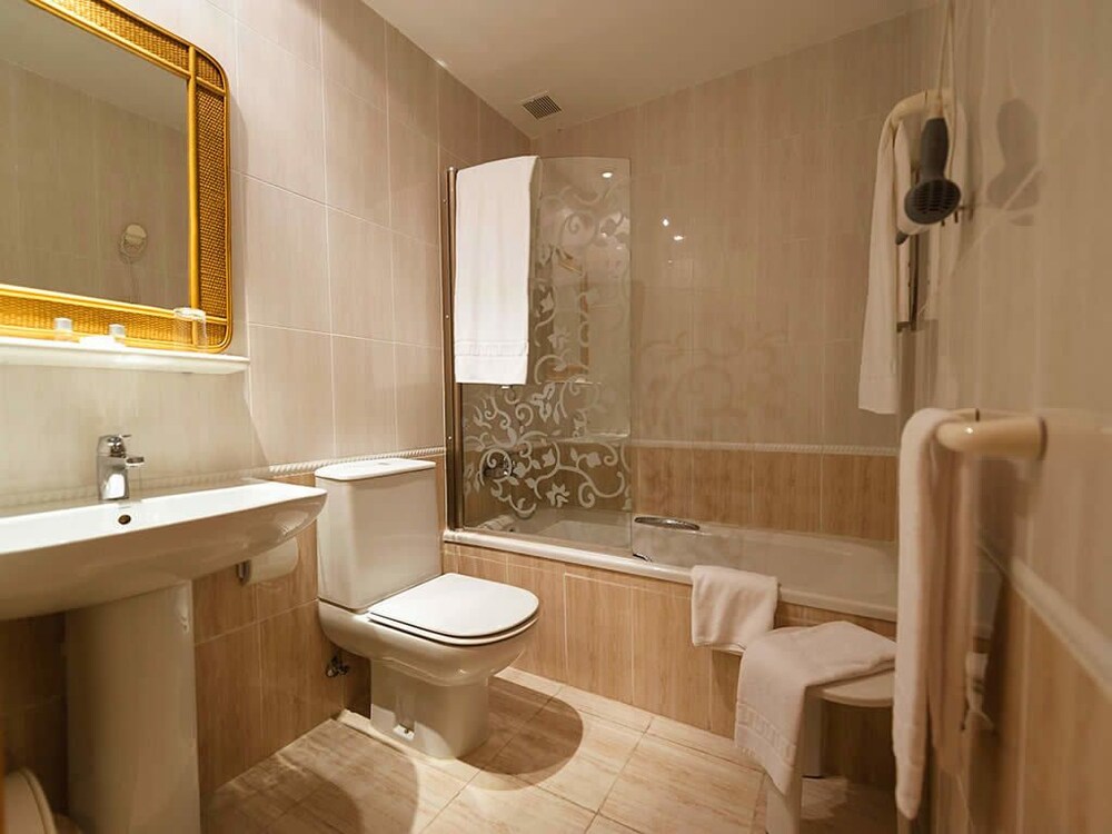 HOTEL PLAYA CANET 16/64