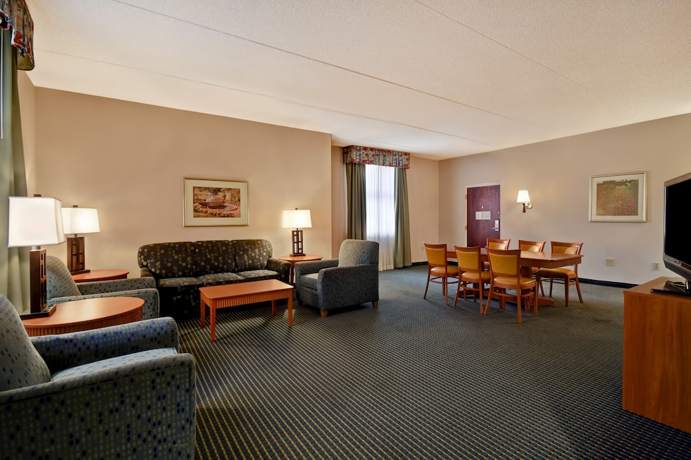 Embassy Suites by Hilton Lexington UK Coldstream 41/66