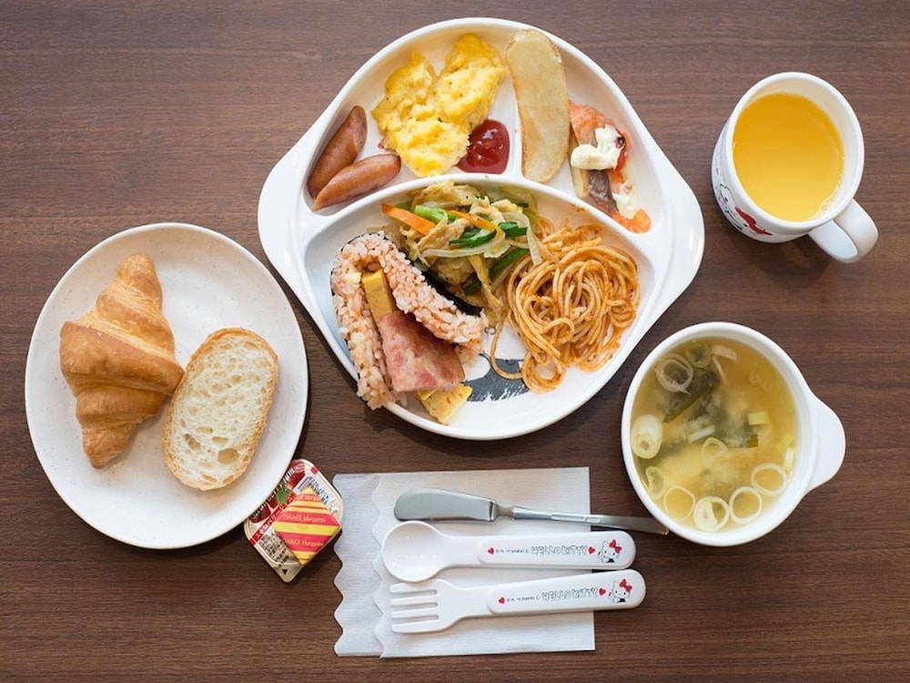 Hotel Precia Naha Tsujimachi 54/72