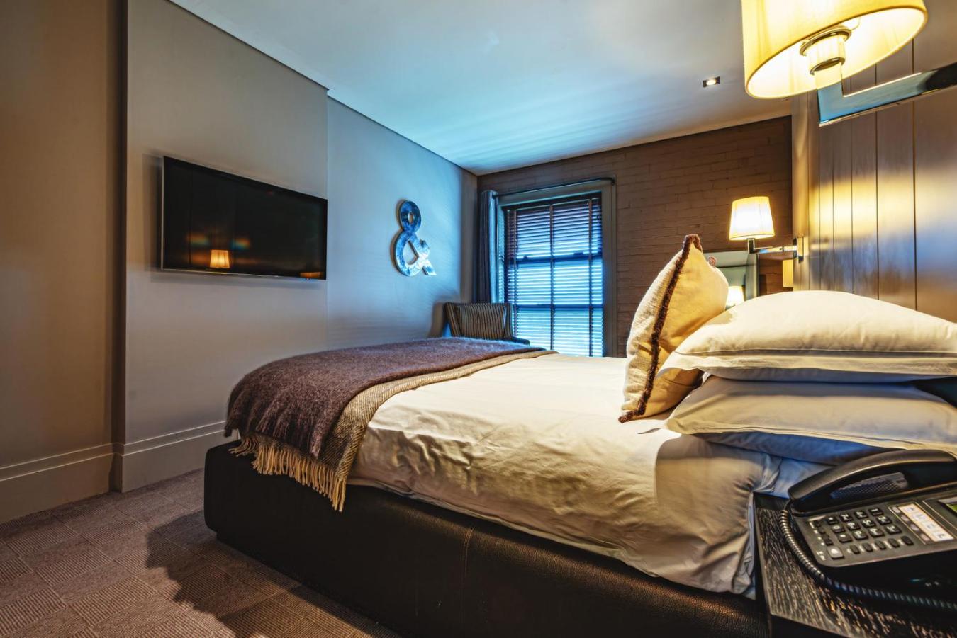 Executive, Double Bed