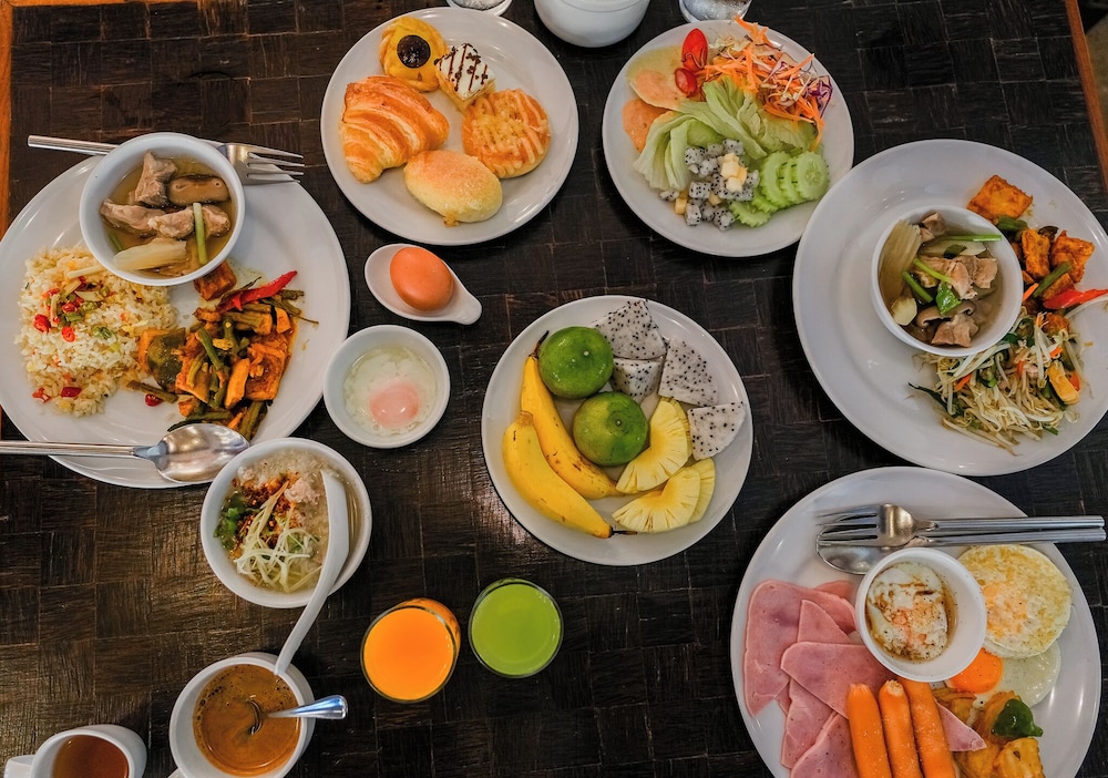 The Nouveau Chumphon Beach Resort and Golf 40/60