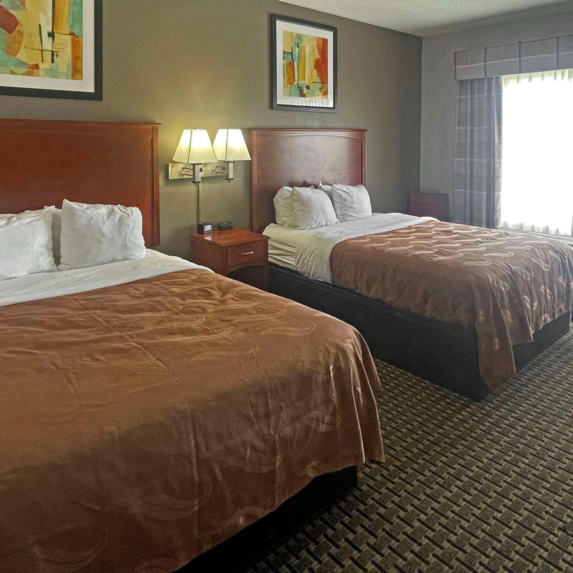 Room, Queen Bed