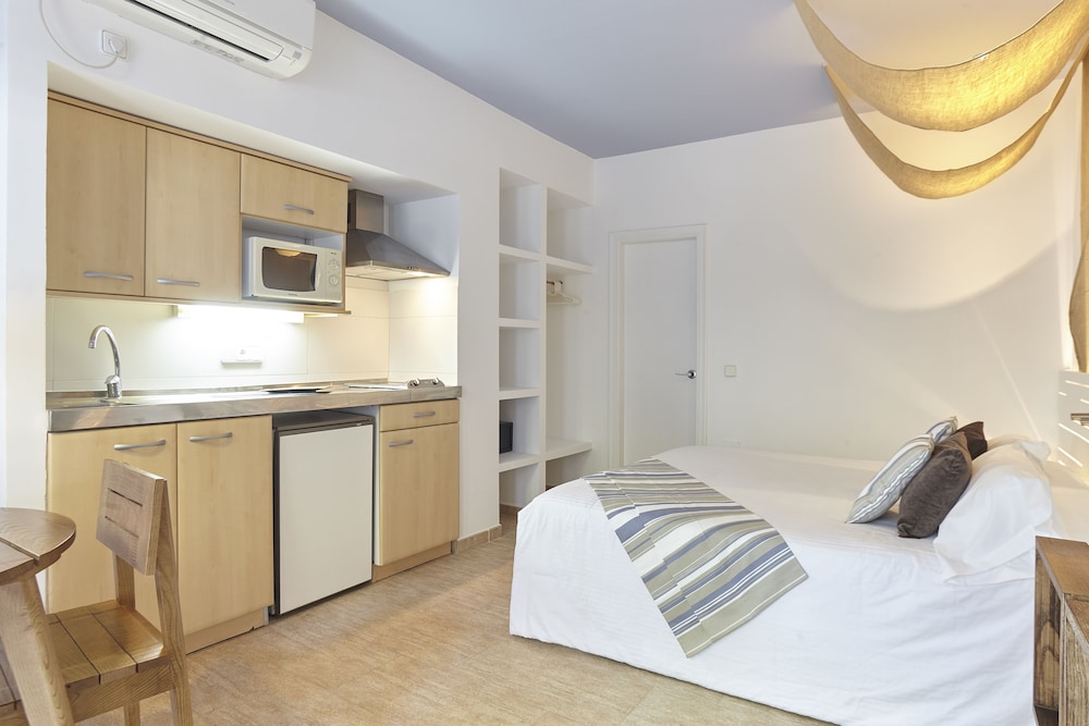Apartamentos Castavi 17/63