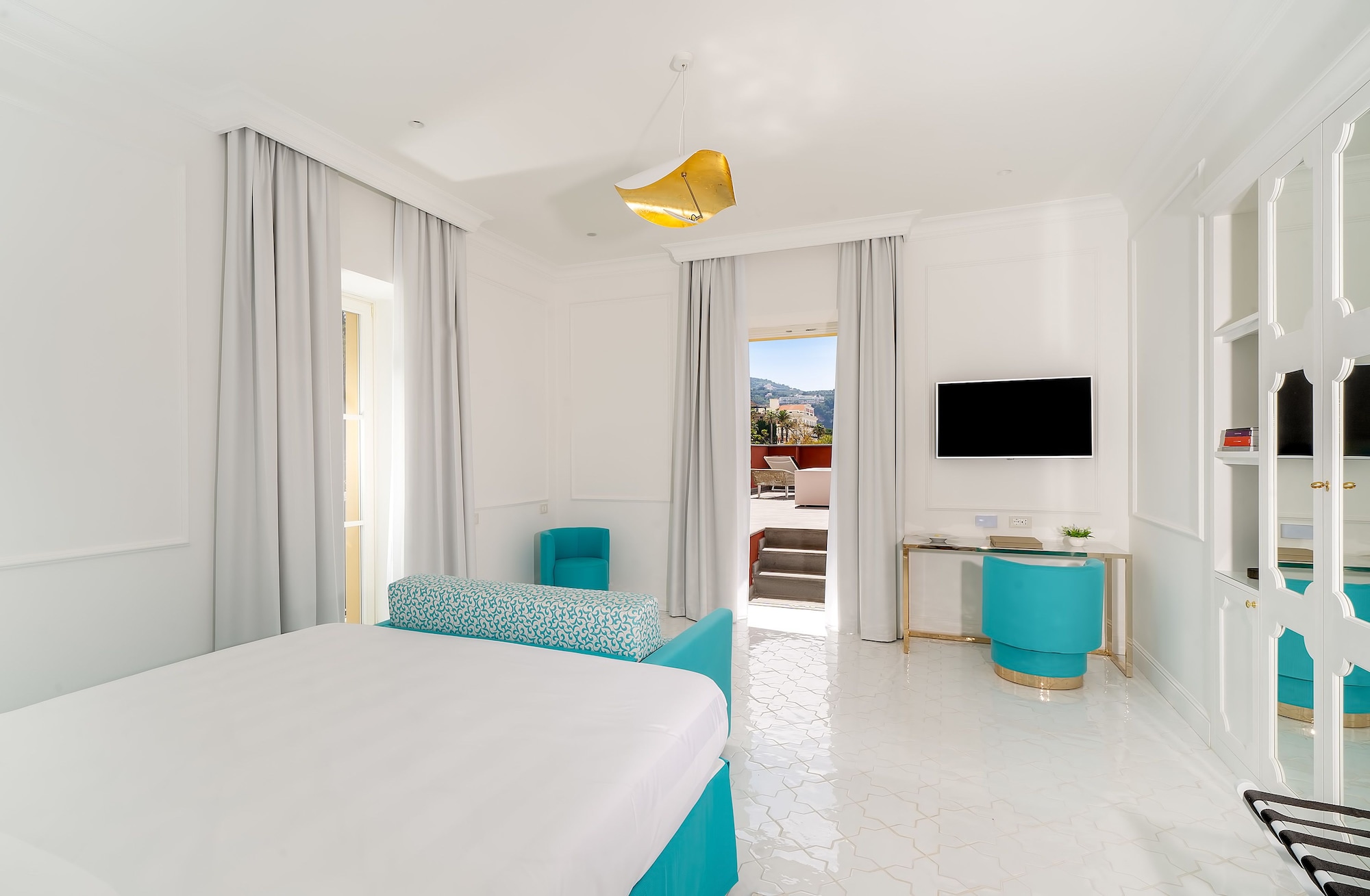 JUNIOR SUITE, DELUXE, SEA VIEW, HOT TUB