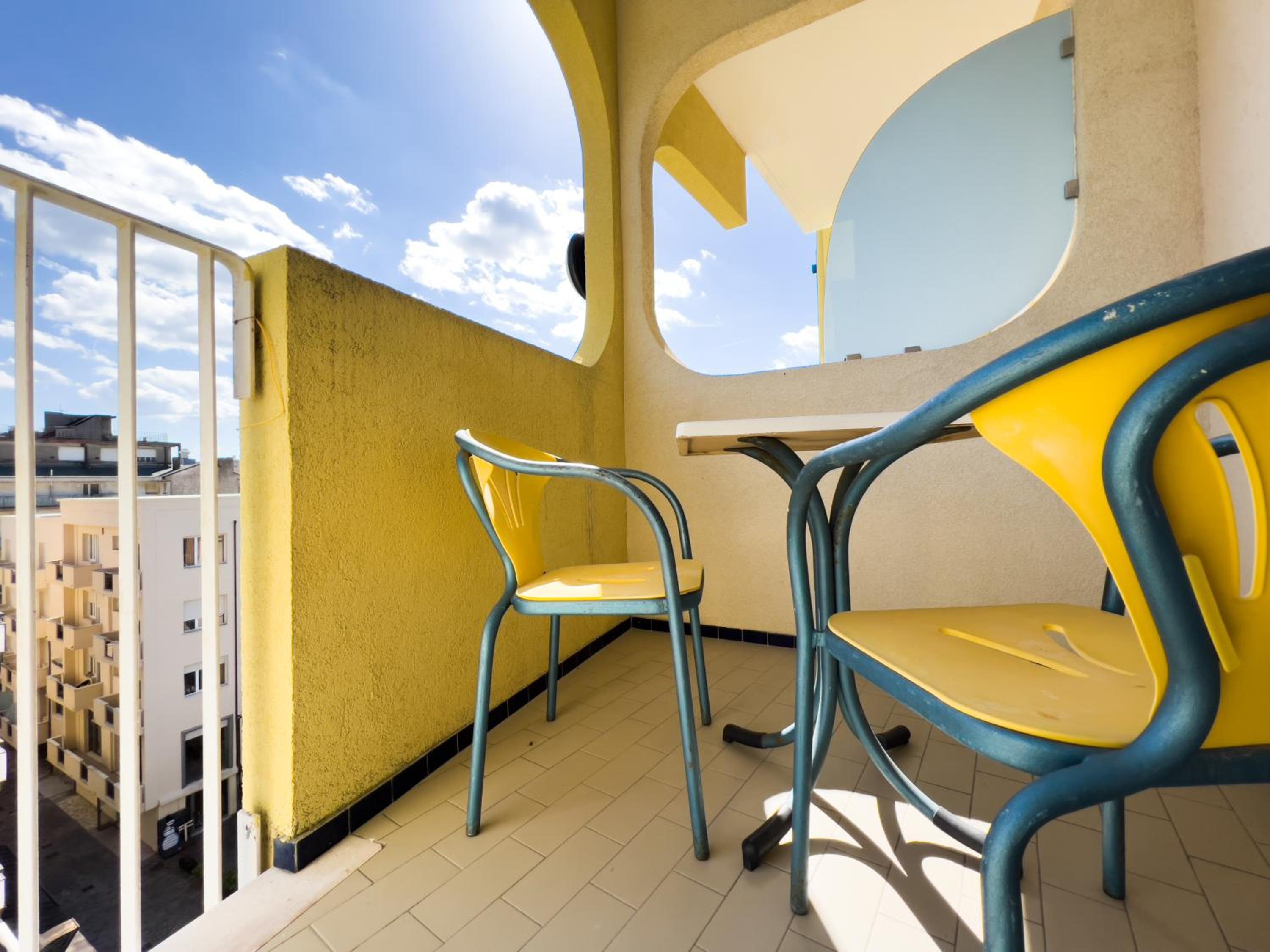 Hotel Soleblu 77/100