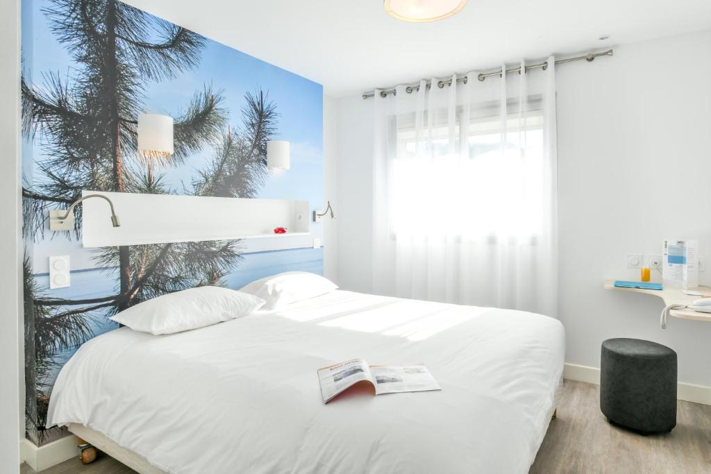 HÔTEL LES VAGUES 7/16
