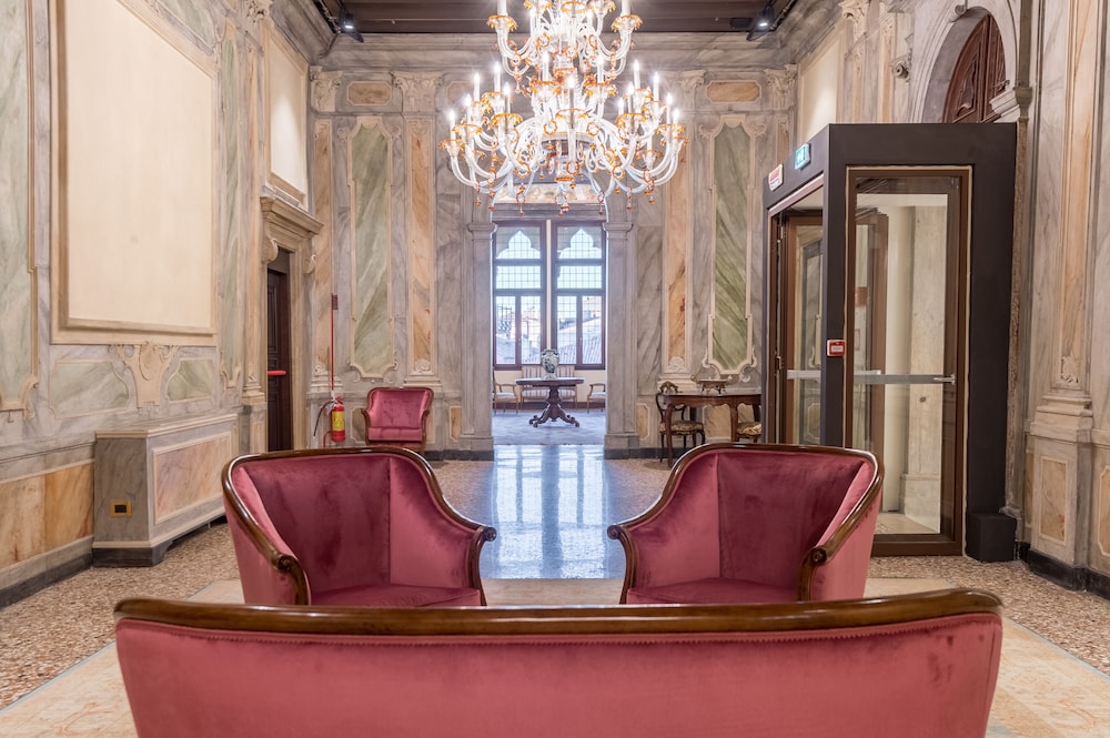 Nani Mocenigo Palace 56/76