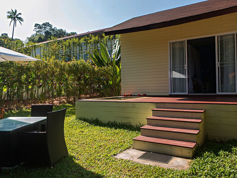 Moon Cottage 13/21