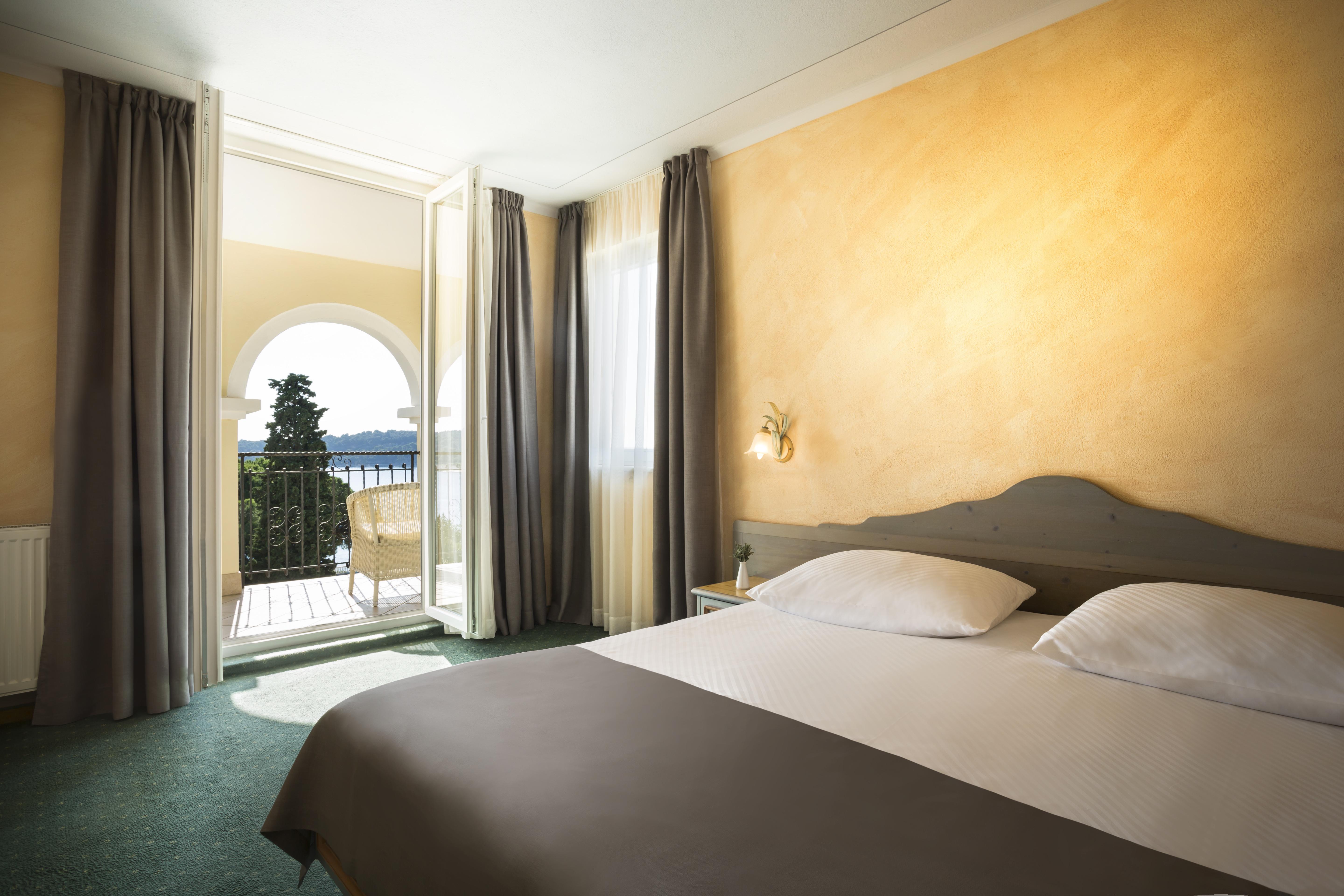 Deluxe, Suite, Island View, Balcony