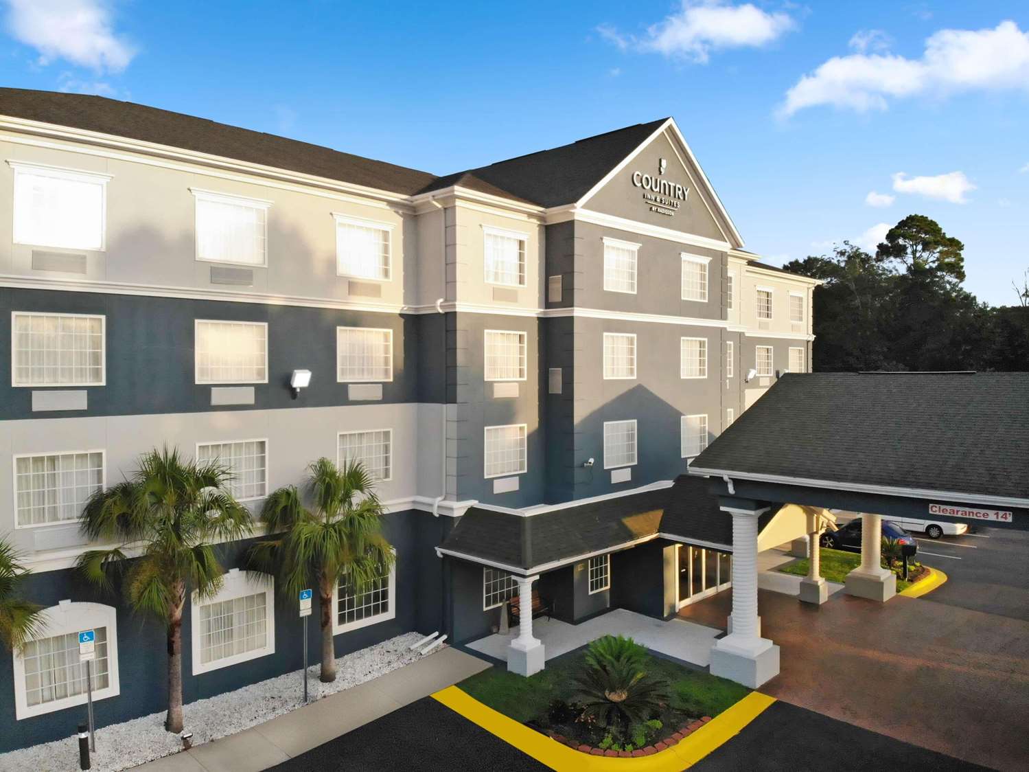 Country Inn & Suites by Radisson, Pensacola West, FL 2/8