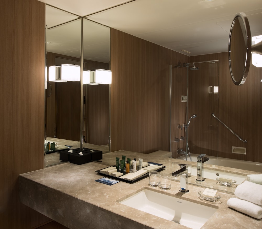 Hilton Nagoya Hotel 43/85
