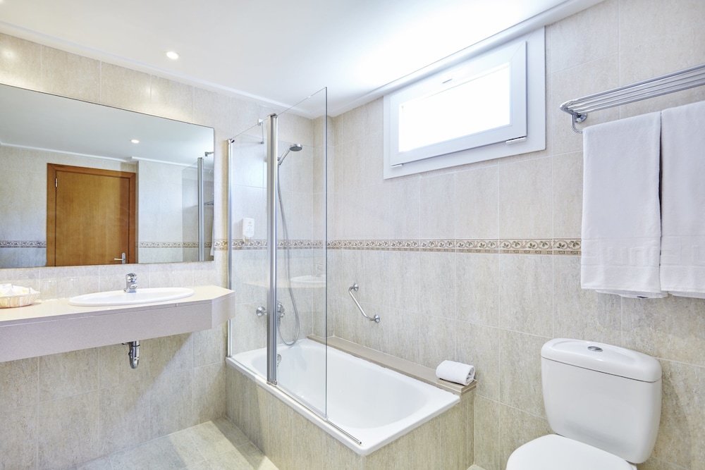 Universal Hotel Castell Royal 19/56