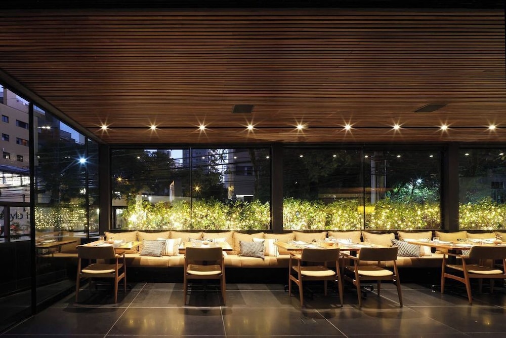 NOMAA HOTEL 41/50