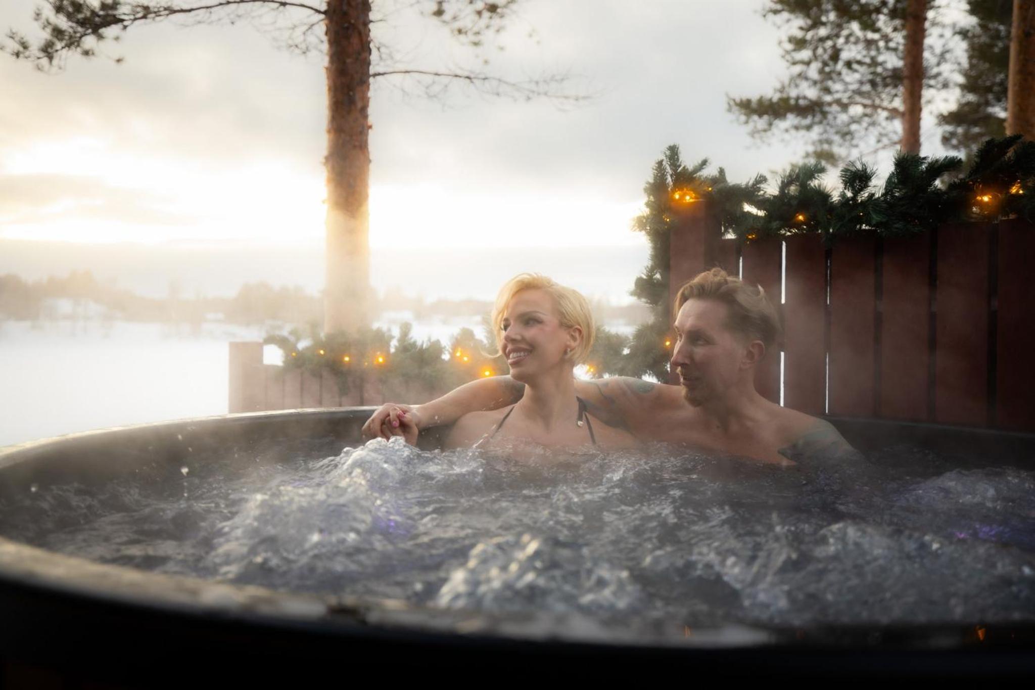 Hotel Vartiosaari - The Aurora Island 26/50