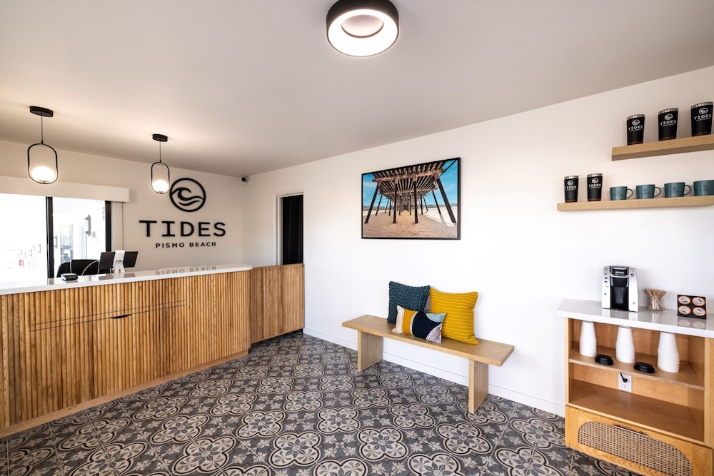 Tides Oceanview Inn & Cottages 12/50