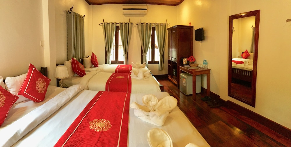 Pangkham Lodge 11/27