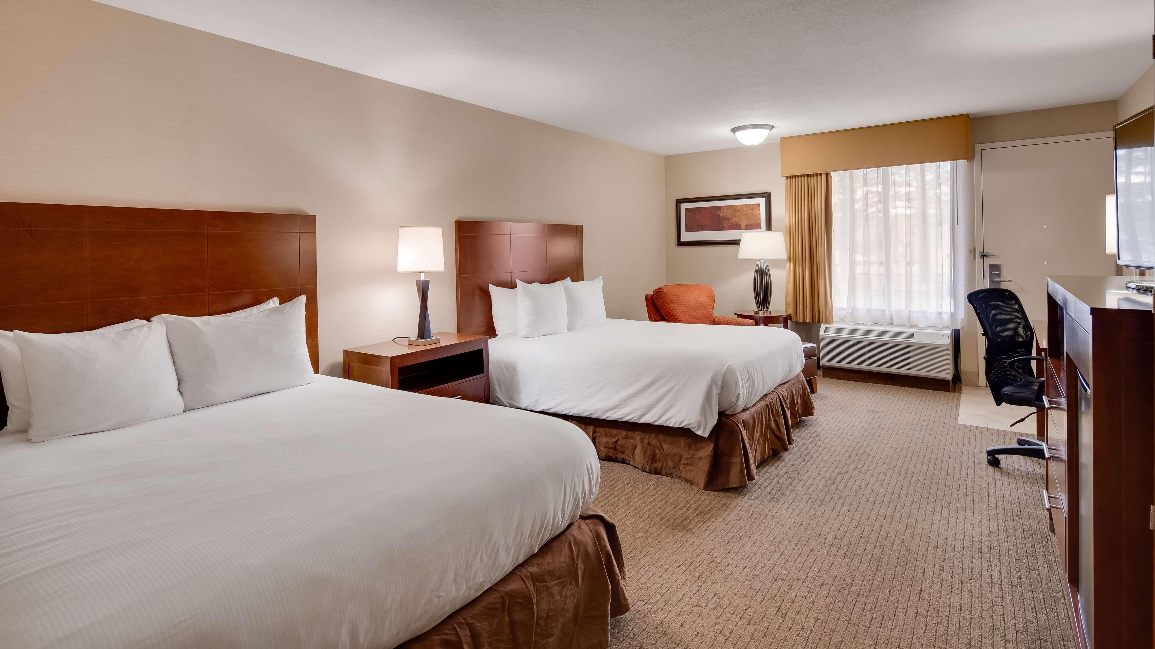 Flat, 2 Queen Beds