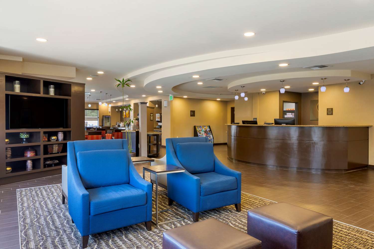 Comfort Suites Ontario Airport Convention Center 6/18