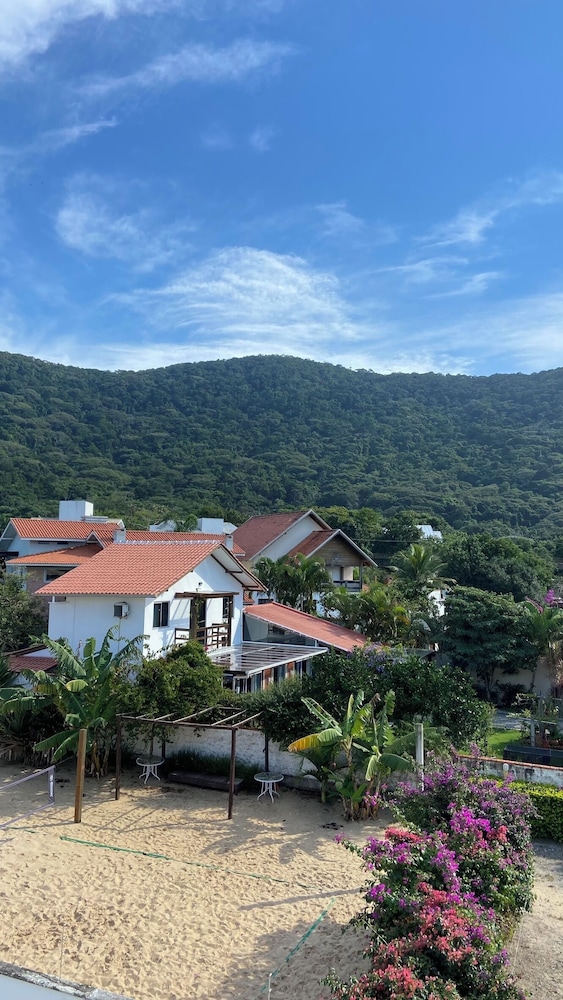 Reserva Praia Hotel 68/73