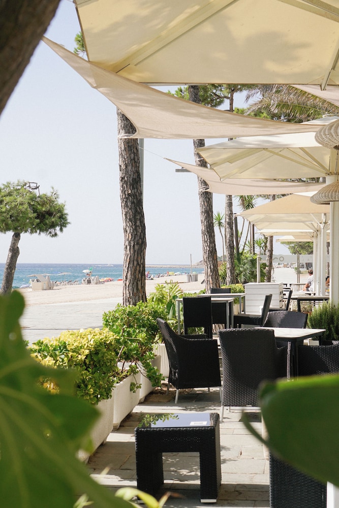 Hotel Aromar 34/45