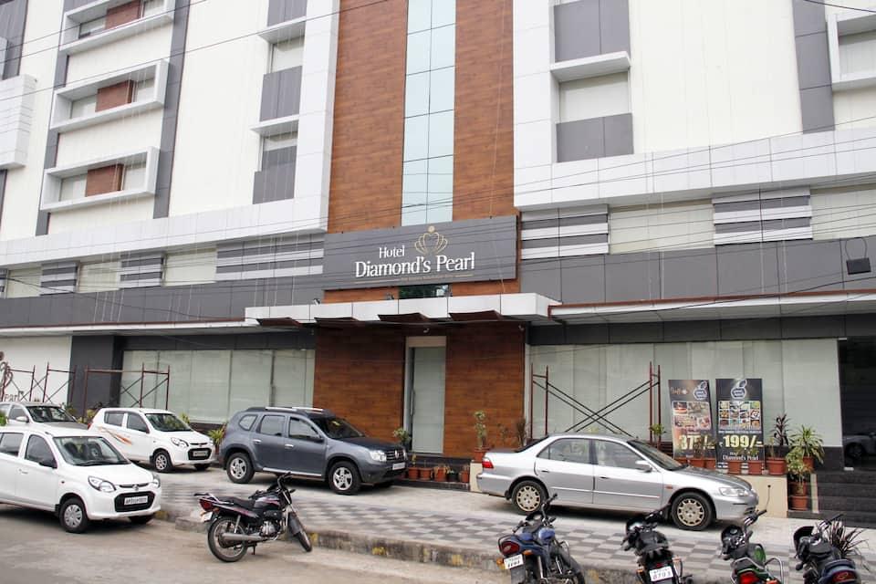 OYO 1489 Hotel Diamonds Pearl 42/42