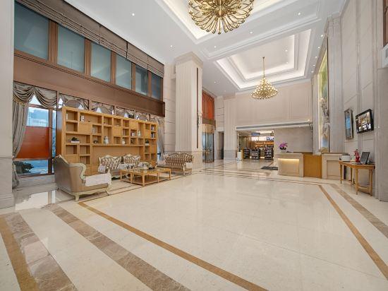 Vienna International Hotel (Suzhou Railway Station North Square) 19/49