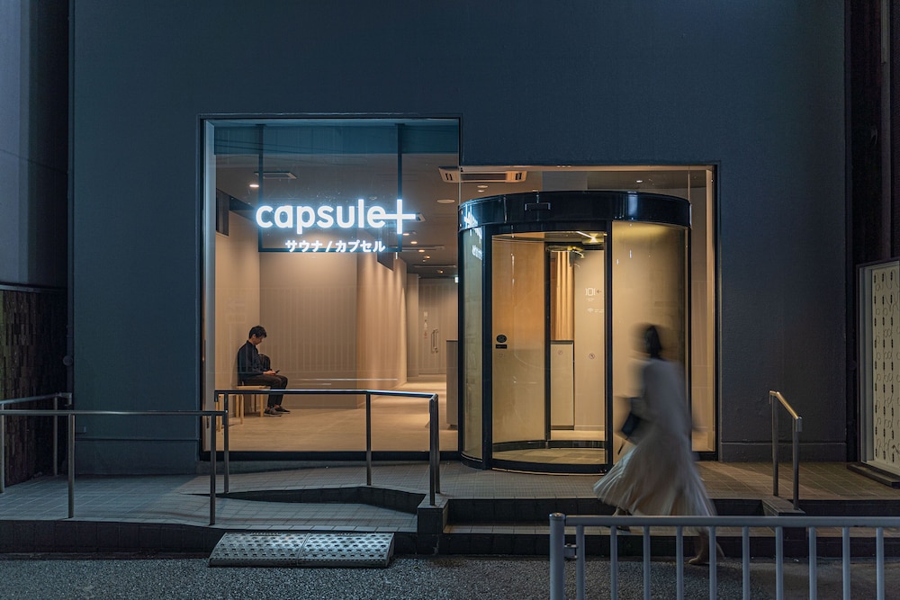 Capsule Plus Yokohama 20/24