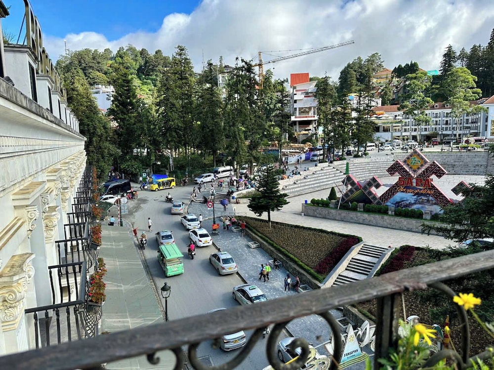 Sapa Centre Hotel 47/57