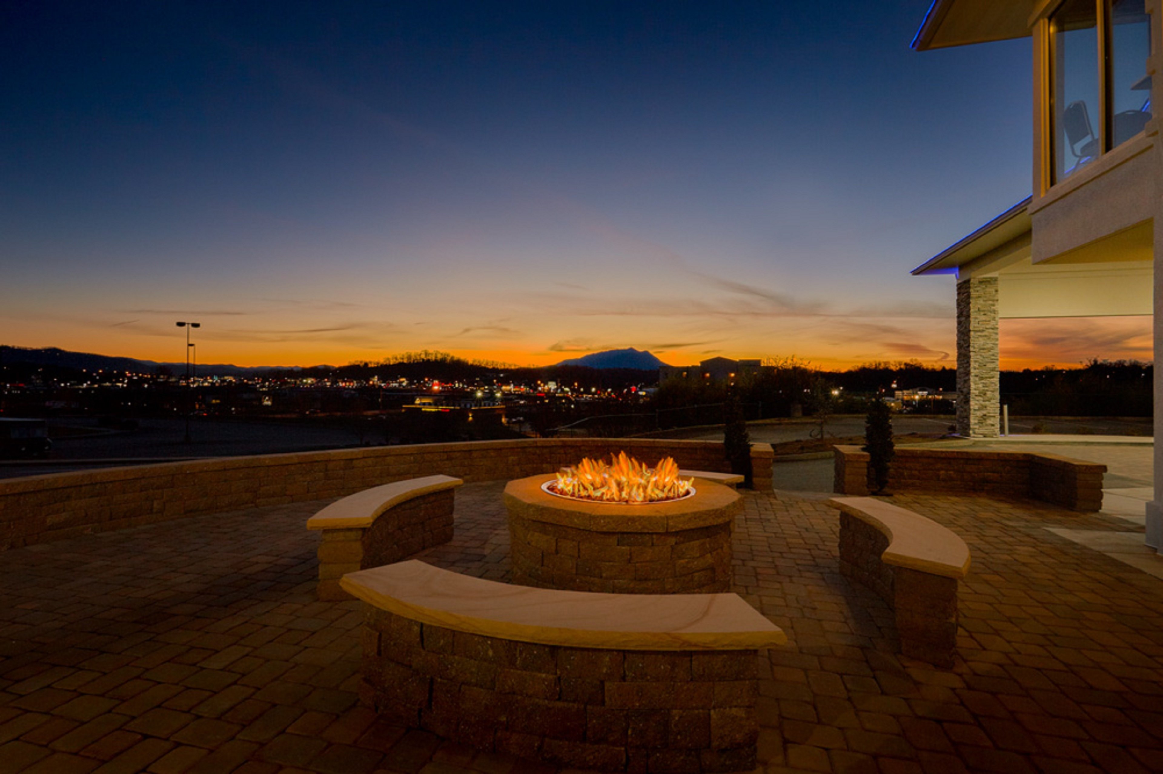 Holiday Inn Express And Suites Pigeon Forge Sevierville 47/49