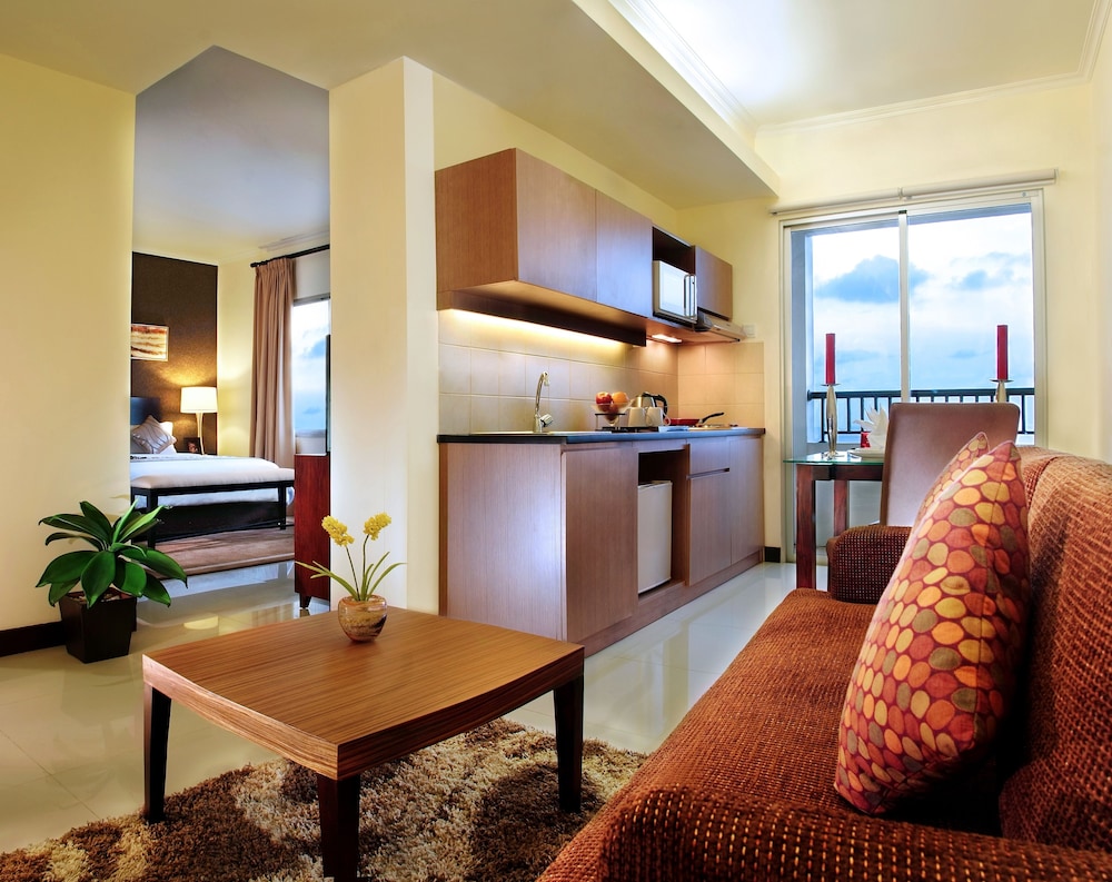 Grand Dafam Ancol Jakarta 50/74