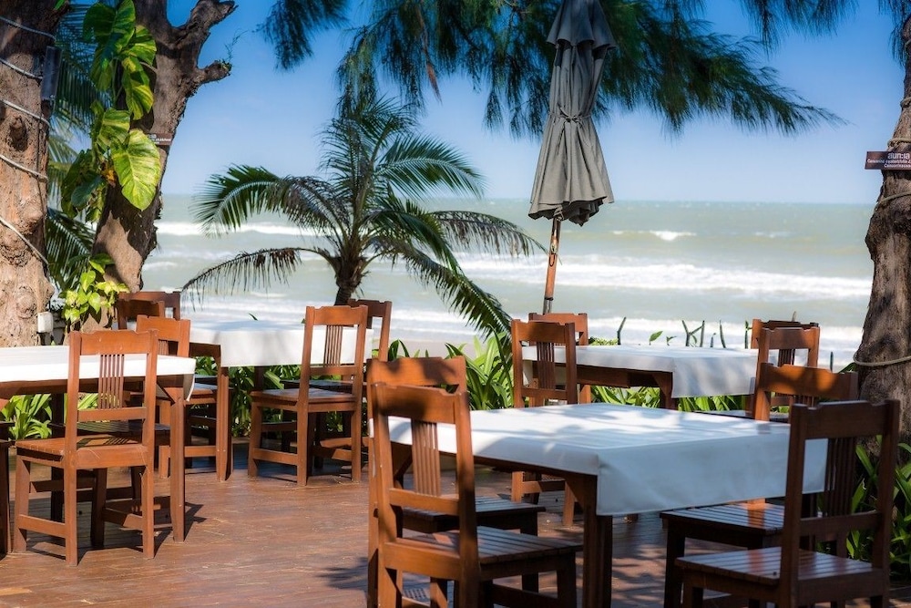 Il Mare Resort 35/50
