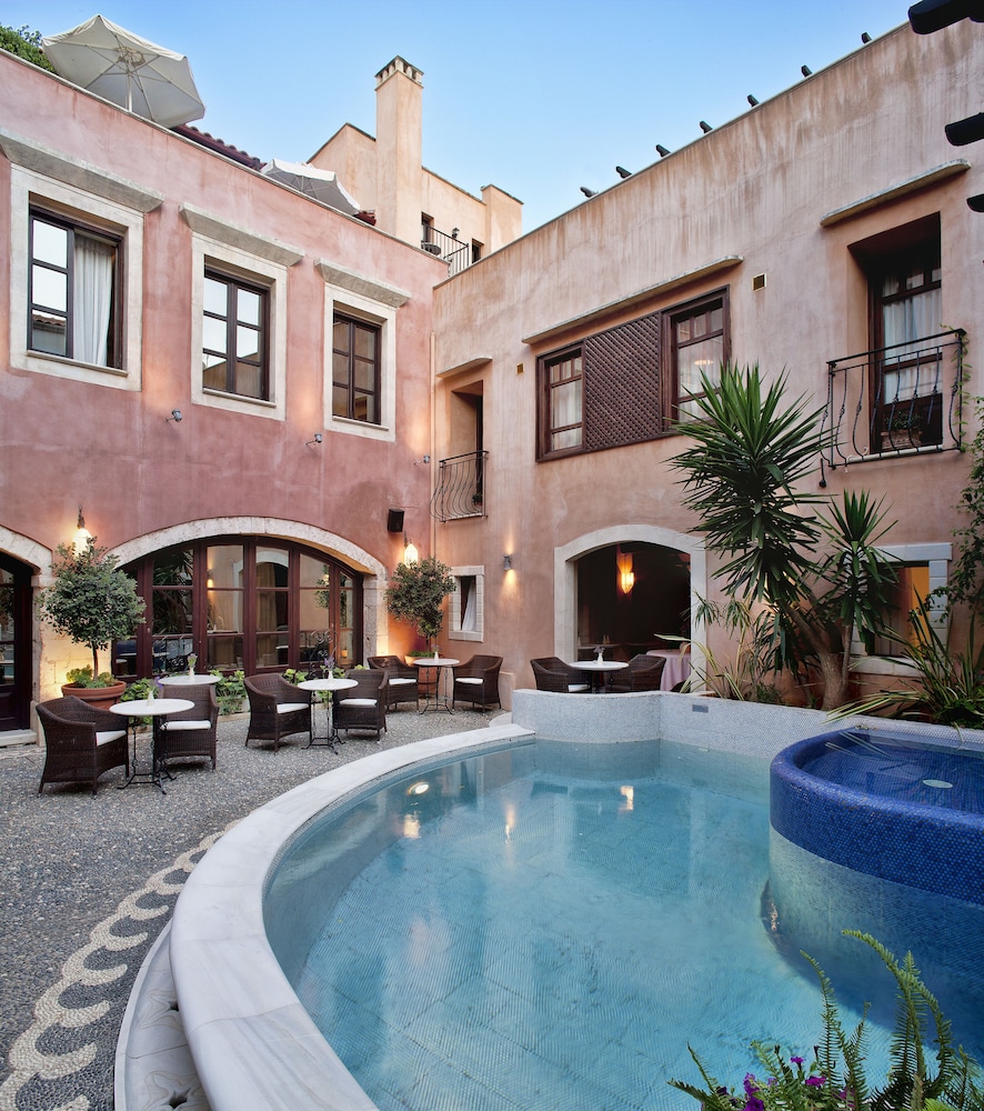 Rimondi Boutique Hotels 45/50