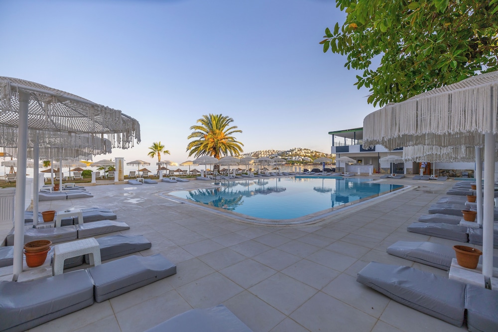 Ladonia Hotels Luna Beach Resort 29/61