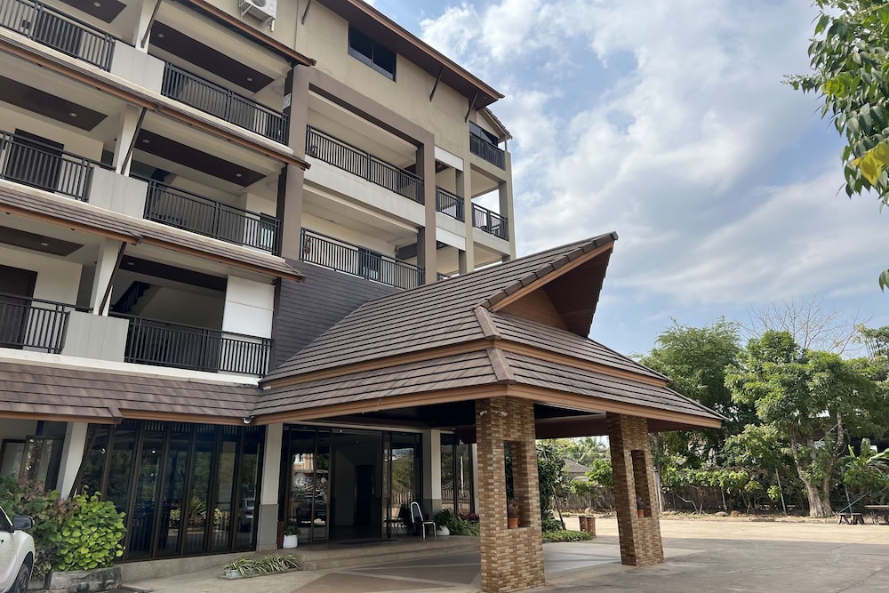 Panya Resort Hotel 6/50
