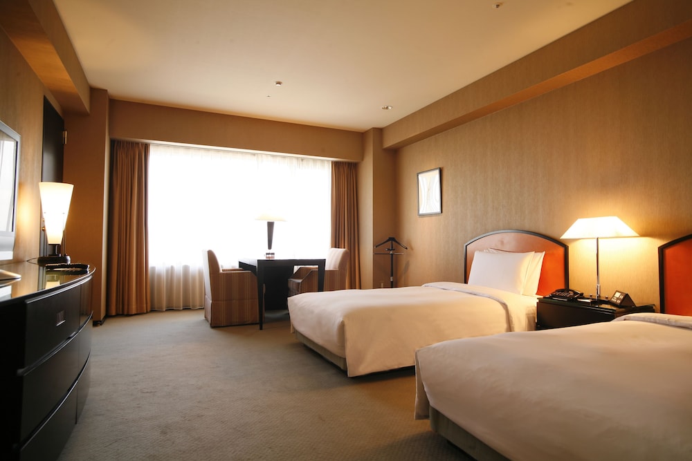 Grand Prince Hotel Osaka Bay 18/91